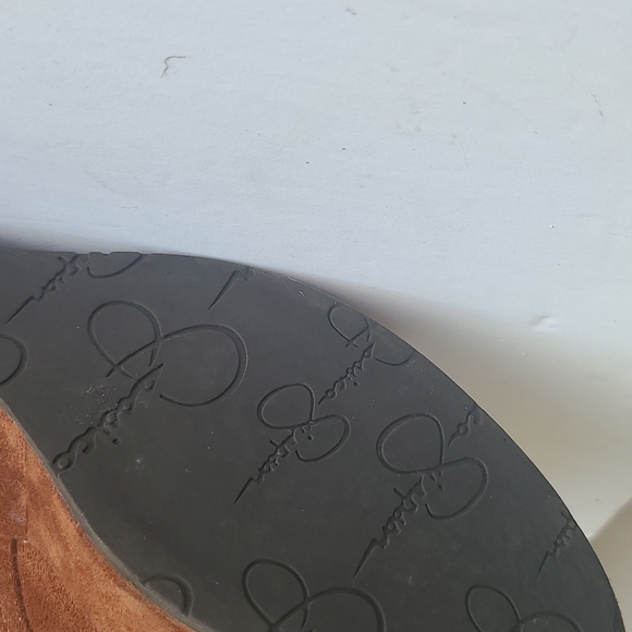 Jessica Simpson Suede Wedges/ Size 7M - Picture 4 of 5